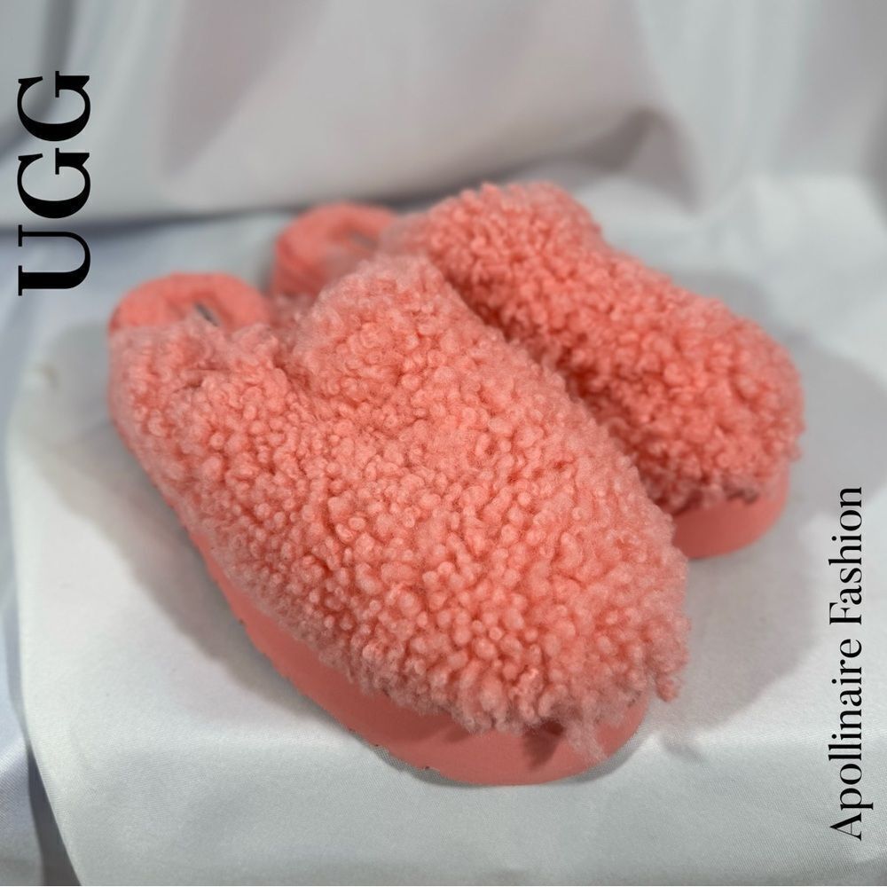 UGG MAXI CURLY PLATFORM SLIDES IN PINK SIZE 9 WOM… - image 3